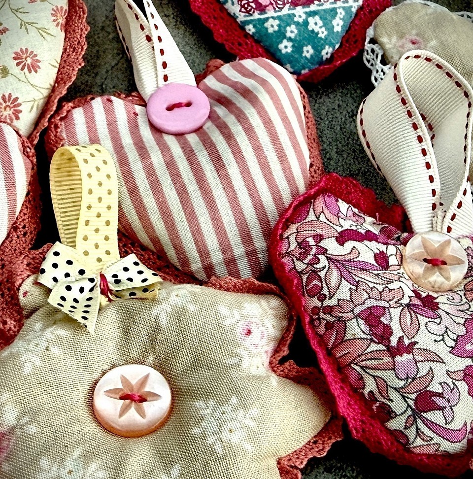 Lavender Bags. Shop for Hand made Unique and Natural Lavender Bags made in the Quantocks Somerset.